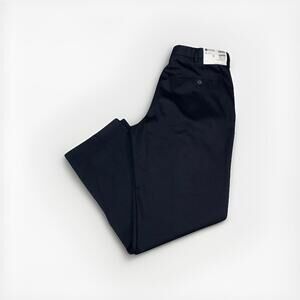 Haggar Classic Fit No Iron Black Pleated Front Pants Mens 36x32 NWT-12721